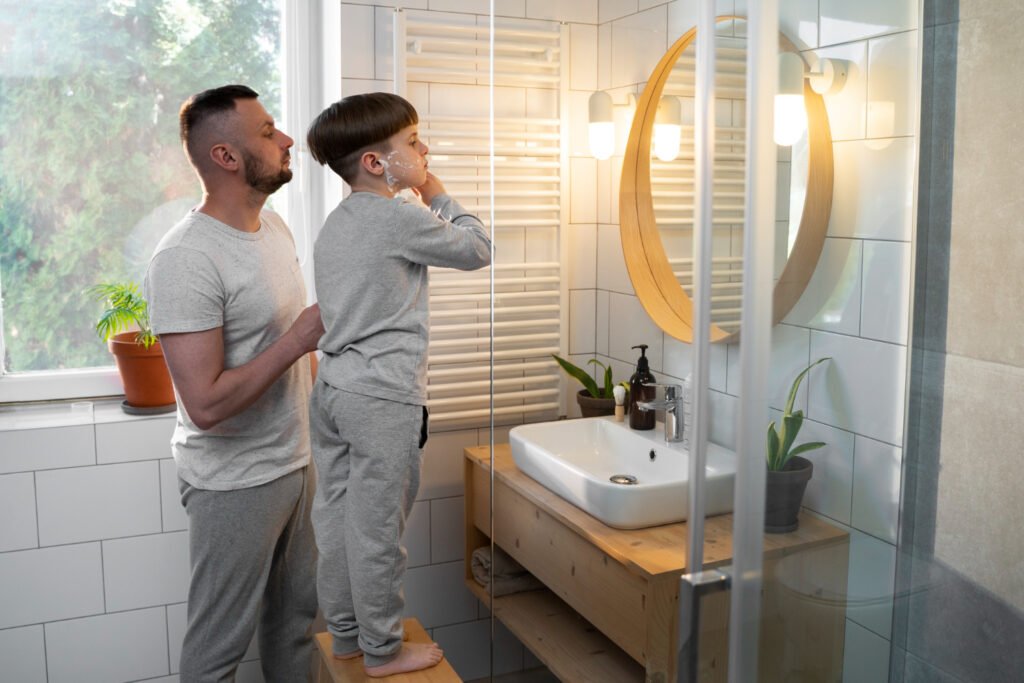 Make Small Bathrooms Feel More Organized